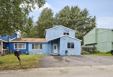 8150 Lamplighter Ct, Anchorage, AK 99502