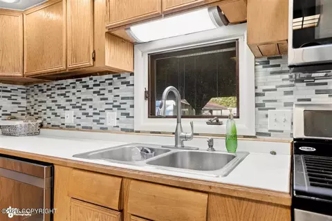 Kitchen - 10209 Colville St, Eagle River, AK 99577 photo 3 of 7