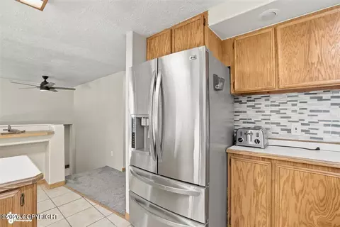Kitchen - 10209 Colville St, Eagle River, AK 99577 photo 5 of 7