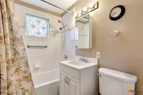Bath - 1306 E 26th Ave, Anchorage, AK 99508 photo 2 of 2