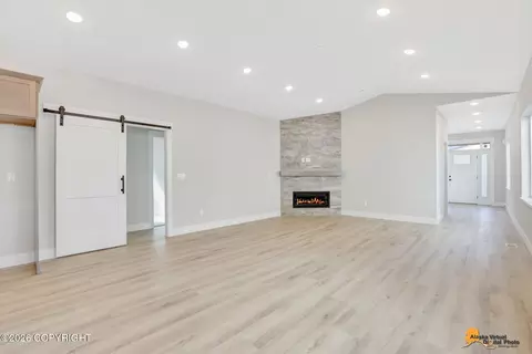 8833 Chalk Hill Loop, Anchorage, AK 99502 photo 5