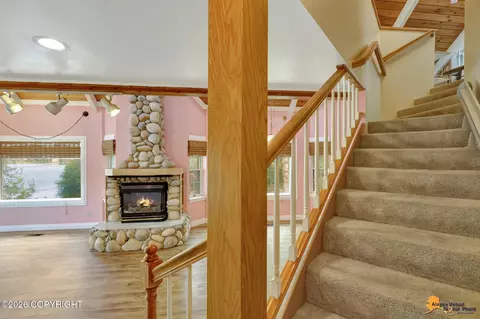 Entry Way - 14526 Waterfront Ln, Eagle River, AK 99577 photo 3 of 5