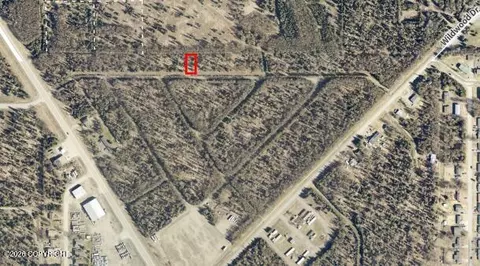 2714 Alpine Ave, Kenai, AK 99611