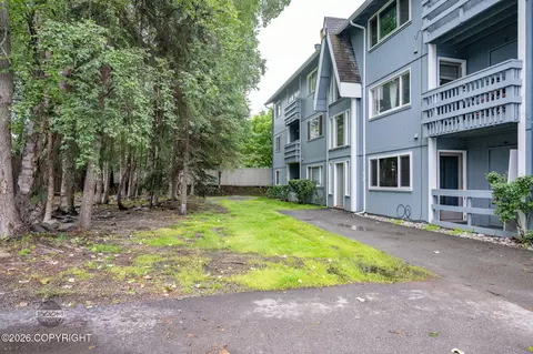 Exterior - 5018 E 43rd Ave # 2, Anchorage, AK 99508 photo 5 of 6