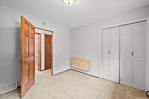 Bedroom - 10521 Constitution Cir, Eagle River, AK 99577 photo 3 of 5