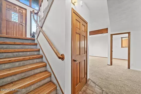 Entry Way - 10521 Constitution Cir, Eagle River, AK 99577 photo 5 of 6