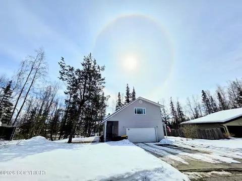 Exterior - 6224 Geronimo Cir, Anchorage, AK 99504 photo 4 of 8