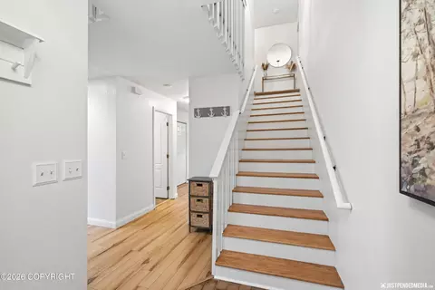 Entry Way - 6224 Geronimo Cir, Anchorage, AK 99504 photo 1 of 4