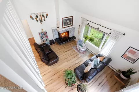 Living - 6224 Geronimo Cir, Anchorage, AK 99504 photo 5 of 6