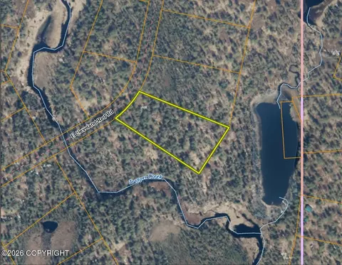 6626 E Cleveland Red Rd, Trapper Creek, AK 99683