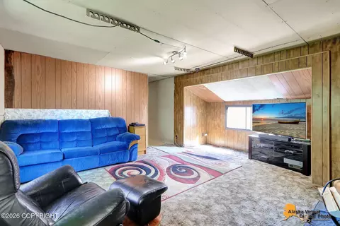 2352 N River Cir, Eagle River, AK 99577 photo 11