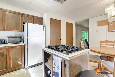 2352 N River Cir, Eagle River, AK 99577 photo 18