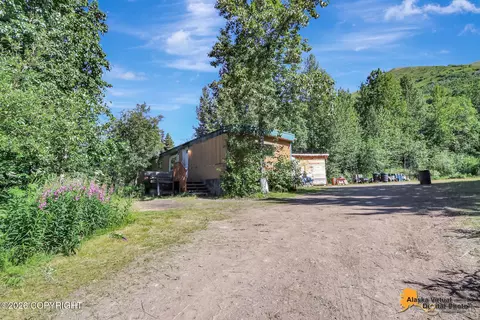 2352 N River Cir, Eagle River, AK 99577 photo 2