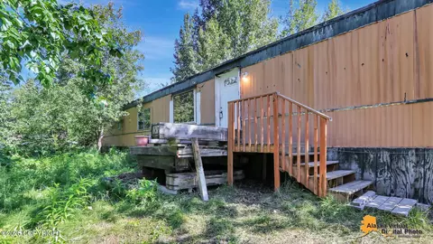 2352 N River Cir, Eagle River, AK 99577 photo 9