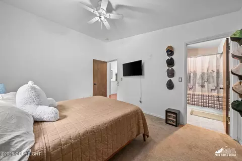 Bedroom - 10845 Anvik Cir, Eagle River, AK 99577 photo 2 of 4