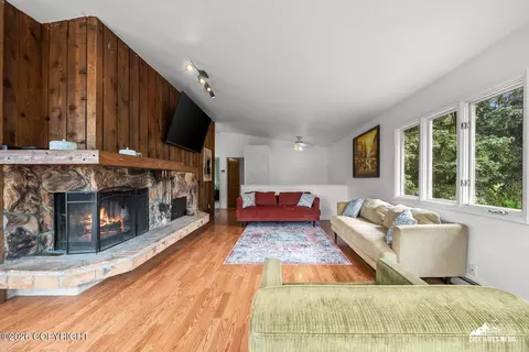 Living - 10845 Anvik Cir, Eagle River, AK 99577 photo 5 of 6