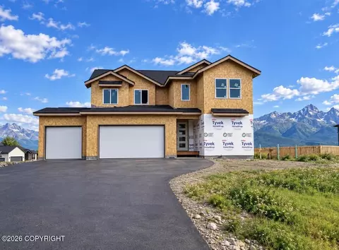 2221 S Sanctuary Dr, Palmer, AK 99645