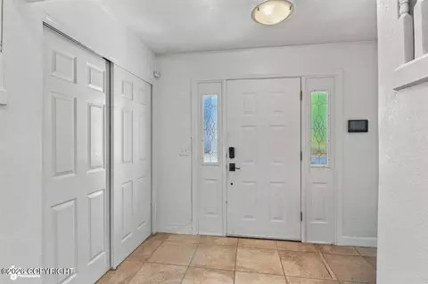 Entry Way - 5929 E 21st Ave, Anchorage, AK 99504 photo 3 of 3