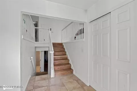 Entry Way - 5929 E 21st Ave, Anchorage, AK 99504 photo 2 of 3