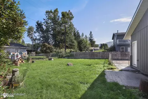 Exterior - 5929 E 21st Ave, Anchorage, AK 99504 photo 4 of 9