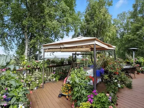 Exterior - 19712 Belduque Ct, Chugiak, AK 99567 photo 2 of 19