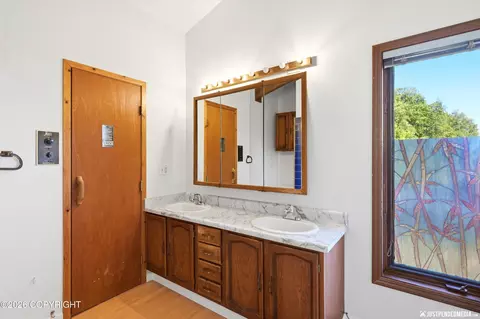 Bath - 3100 Amber Bay Loop, Anchorage, AK 99515 photo 3 of 5