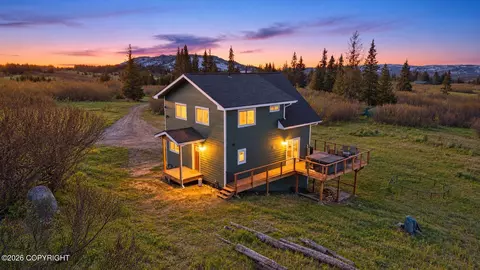 38560 Mossberg Dr, Homer, AK 99603