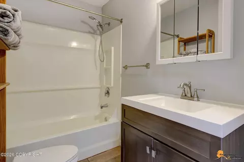 Bath - 2049 E 73rd Ave # 8, Anchorage, AK 99507 photo 4 of 4