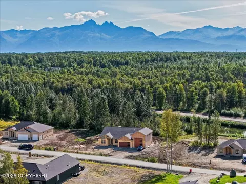 2676 W Longview Cir, Wasilla, AK 99654