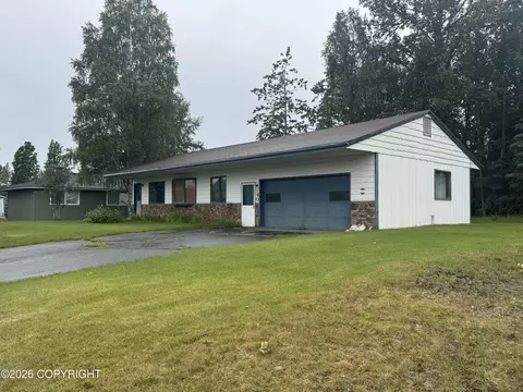 160 W Marydale Ave, Soldotna, AK 99669