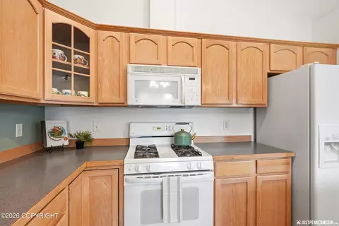 Kitchen - 1864 Wildberry Loop # 1, Anchorage, AK 99502 photo 2 of 3