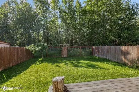 Exterior - 7716 Chaimi Loop, Anchorage, AK 99504 photo 4 of 6
