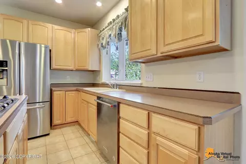 Kitchen - 8747 Inyo Cir, Eagle River, AK 99577 photo 5 of 7