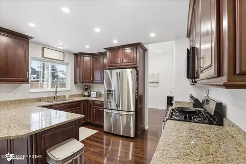 16600 Theodore Dr, Eagle River, AK 99577 photo 8