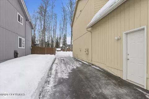 16600 Theodore Dr, Eagle River, AK 99577 photo 38