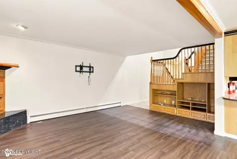 Living - 7854 Highlander Dr, Anchorage, AK 99518 photo 1 of 2