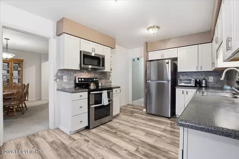 6918 Gemini Dr # B2, Anchorage, AK 99504 photo 13