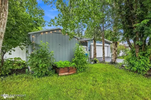 Exterior - 4930 E 5th Ave, Anchorage, AK 99508 photo 39 of 40