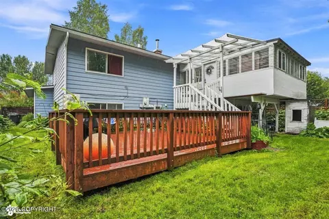 Exterior - 4930 E 5th Ave, Anchorage, AK 99508 photo 33 of 40