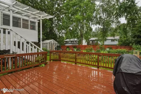 Exterior - 4930 E 5th Ave, Anchorage, AK 99508 photo 3 of 23