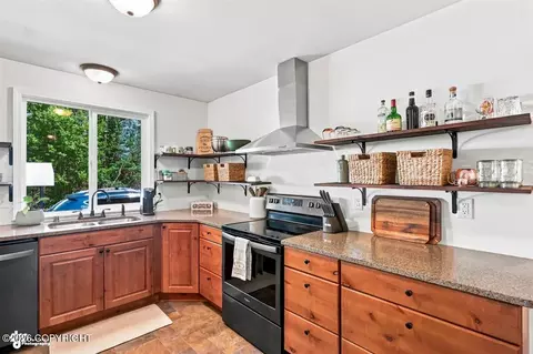 Kitchen - 18306 Birchtree St, Chugiak, AK 99567 photo 2 of 4
