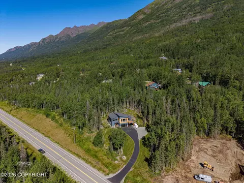 View/Area - 27615 Eagle River Rd, Eagle River, AK 99577 photo 1 of 6