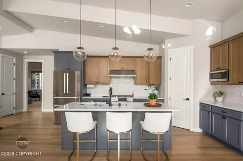 Kitchen - 27615 Eagle River Rd, Eagle River, AK 99577 photo 5 of 8