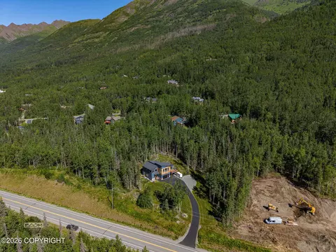View/Area - 27615 Eagle River Rd, Eagle River, AK 99577 photo 2 of 6