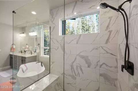 Bath - 27615 Eagle River Rd, Eagle River, AK 99577 photo 5 of 6