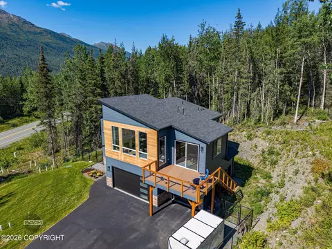 Exterior - 27615 Eagle River Rd, Eagle River, AK 99577 photo 6 of 19