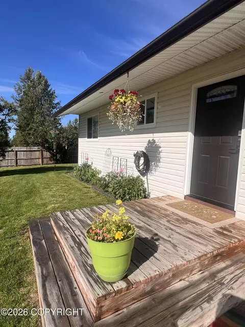 Exterior - 11541 Lower Sunny Cir, Eagle River, AK 99577 photo 15 of 15