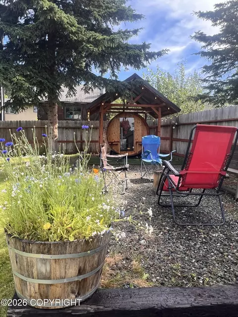 Exterior - 11541 Lower Sunny Cir, Eagle River, AK 99577 photo 8 of 15