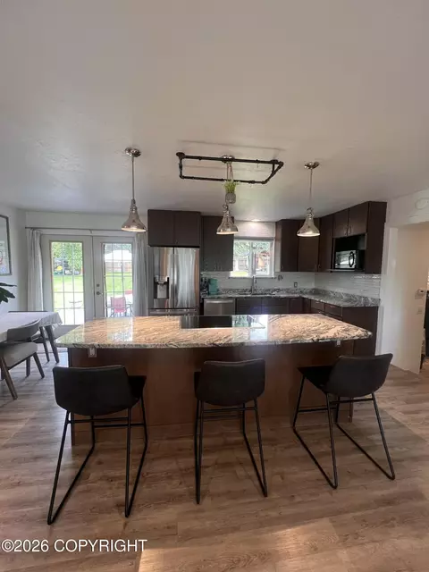 Kitchen - 11541 Lower Sunny Cir, Eagle River, AK 99577 photo 2 of 6