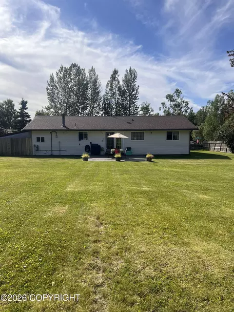 Exterior - 11541 Lower Sunny Cir, Eagle River, AK 99577 photo 4 of 15